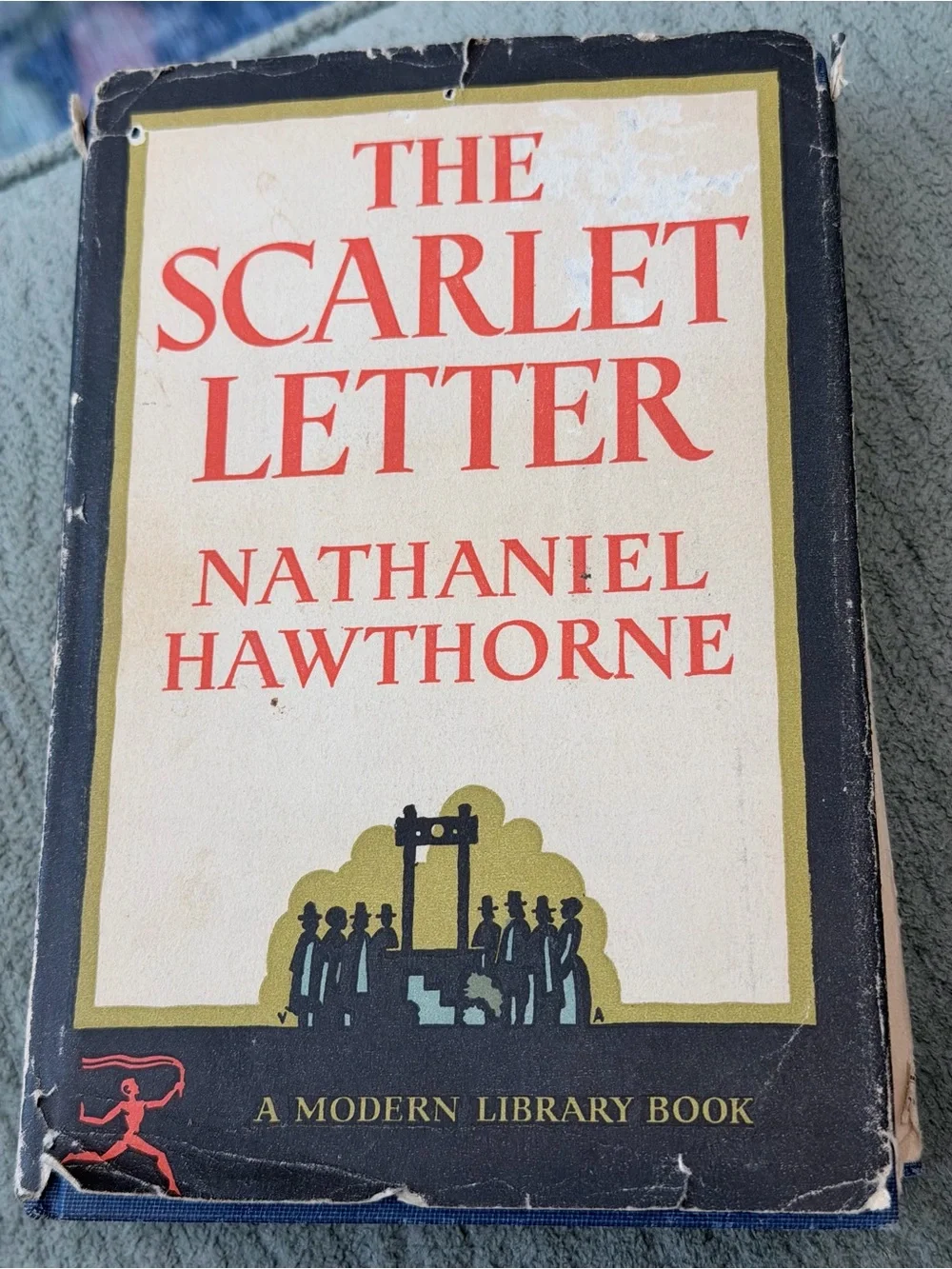 Vintage 1950 Hardback The Scarlet Letter by Nathaniel Hawthorne. Collectible
